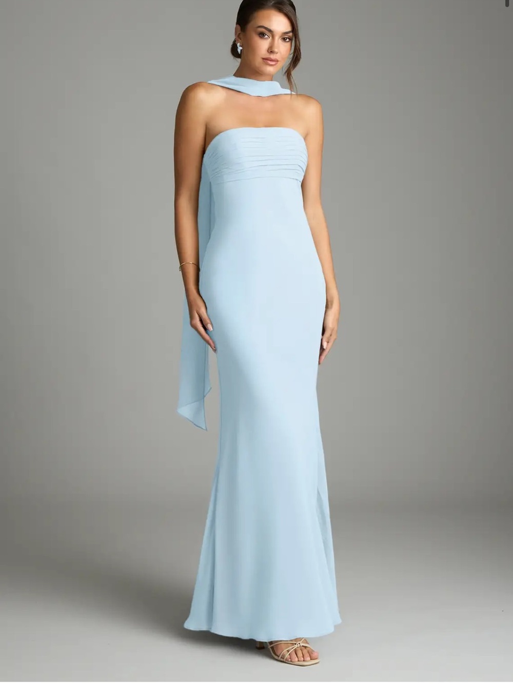 Azazie Saylor
Sky Blue Mermaid Strapless Chiffon Dress A0